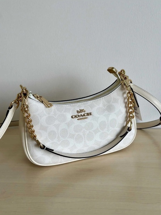 Handbags - Coach Teri Shoulder Bag